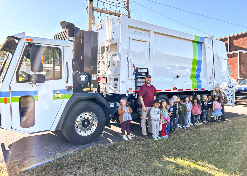Heil Community Helpers Event - Fort Payne
